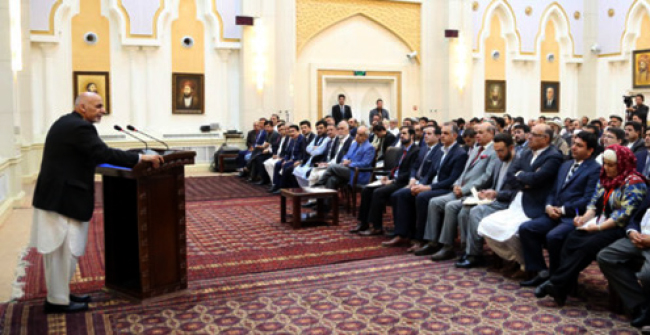 Opposing Views Emerge after Ghani’s Meeting with MPs 